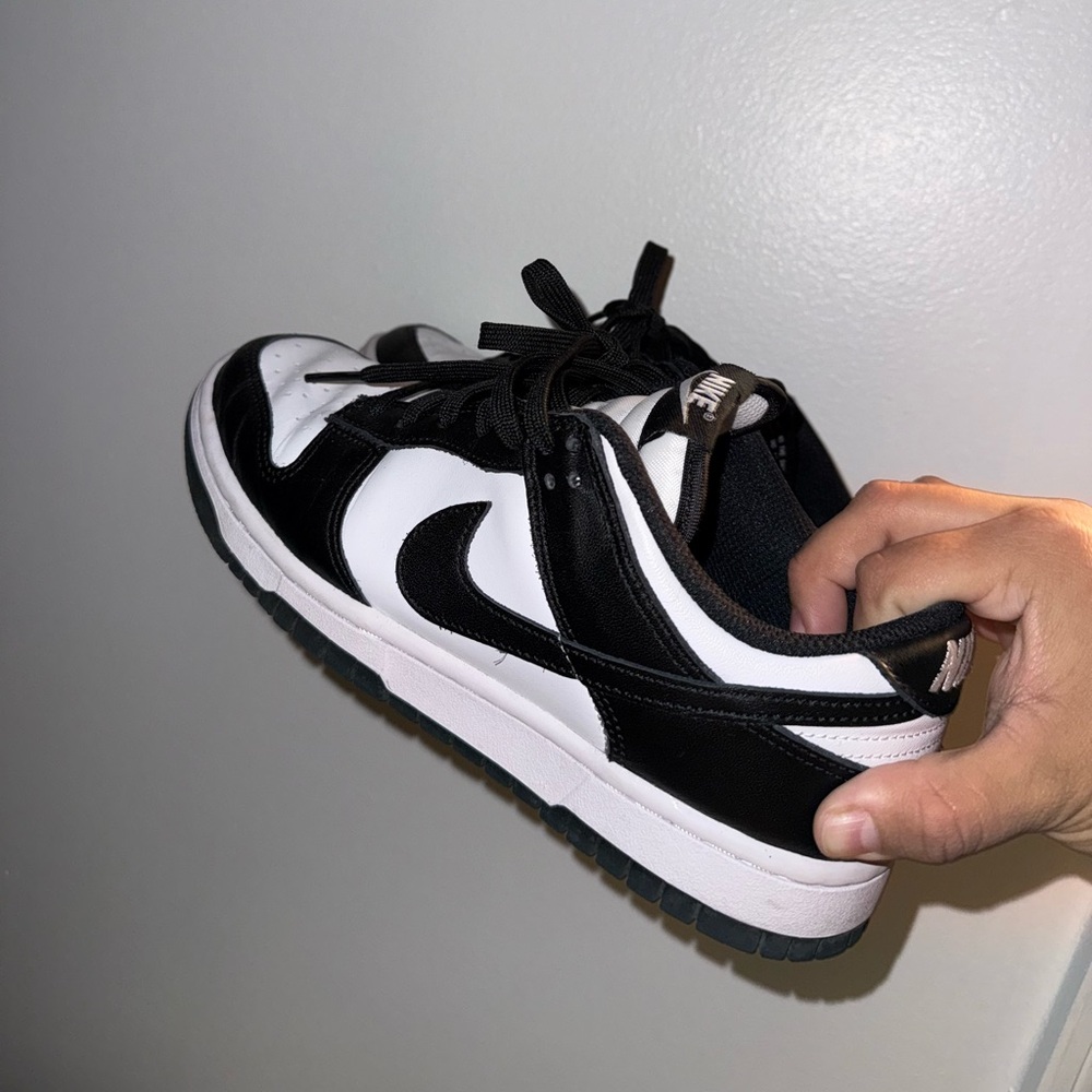Nike Dunk Low women’s shoes